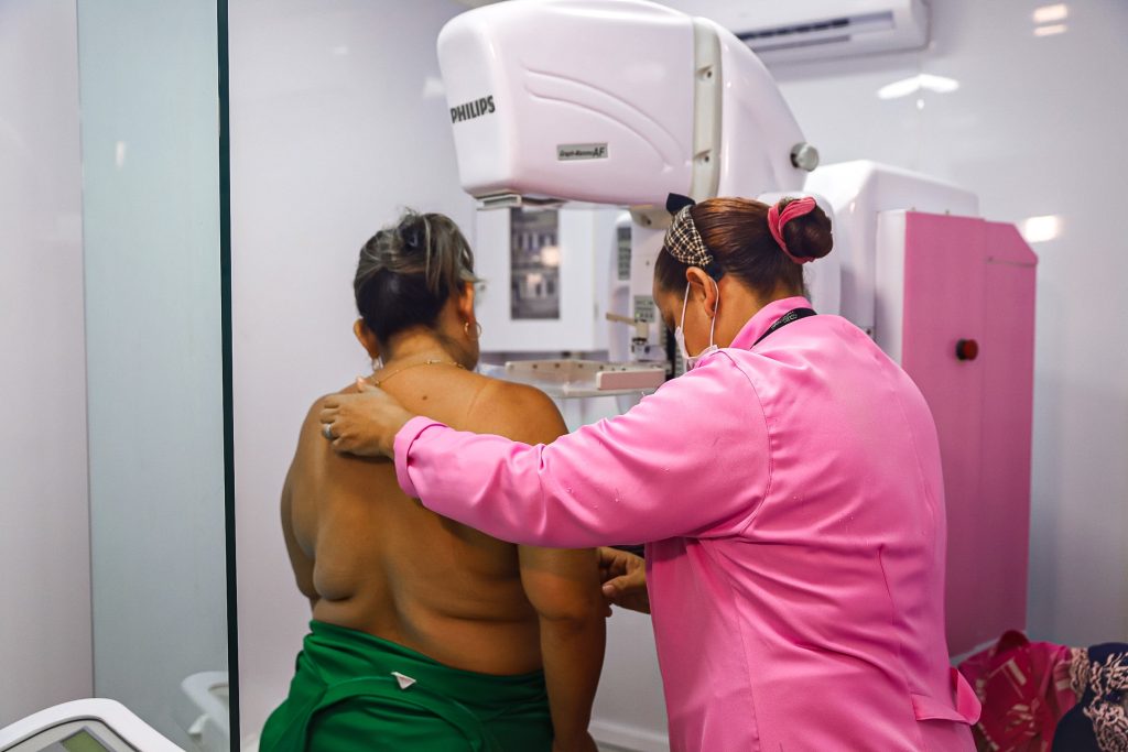 SEMSA-MANAUS-Outubro-Rosa-Geral-3-1024×683-1